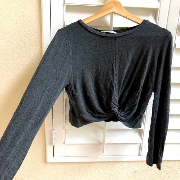 🚨GAZE - Cropped Long Sleeve - Picture 2 of 4